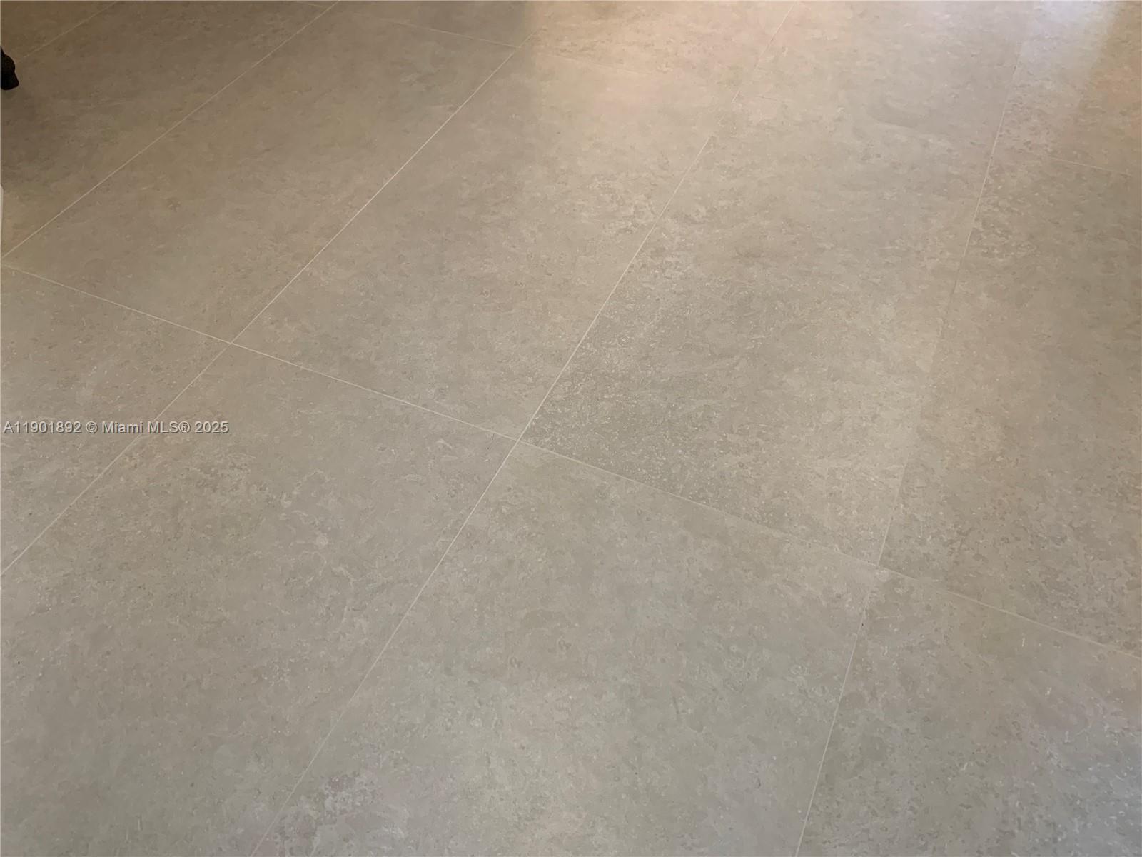 HANSONS LANDING CONDO - Residential