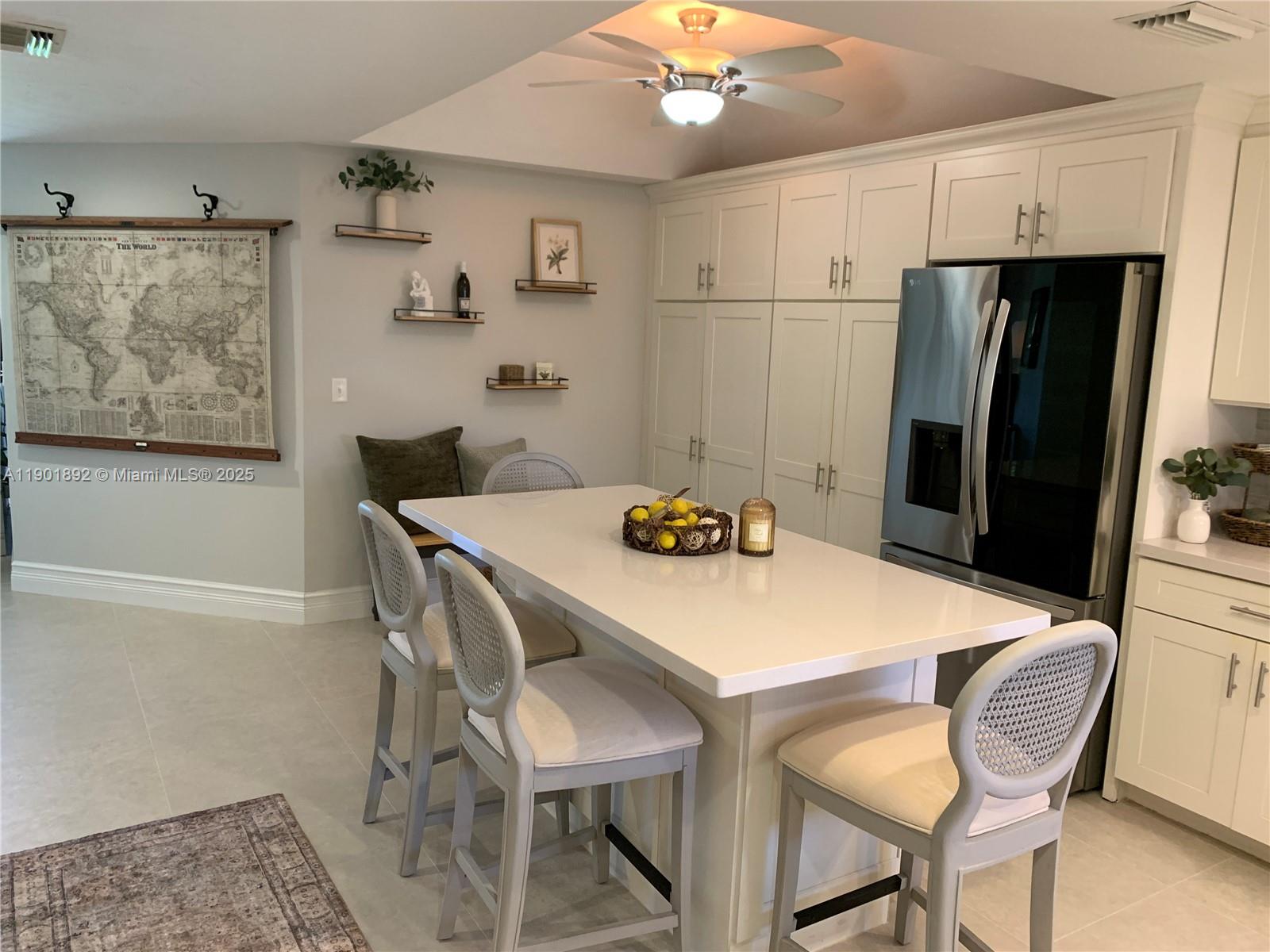 HANSONS LANDING CONDO - Residential