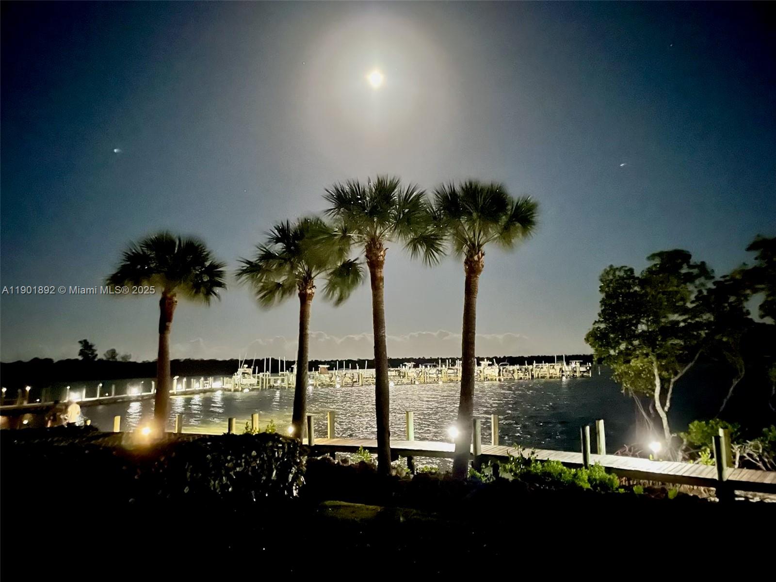 HANSONS LANDING CONDO - Residential