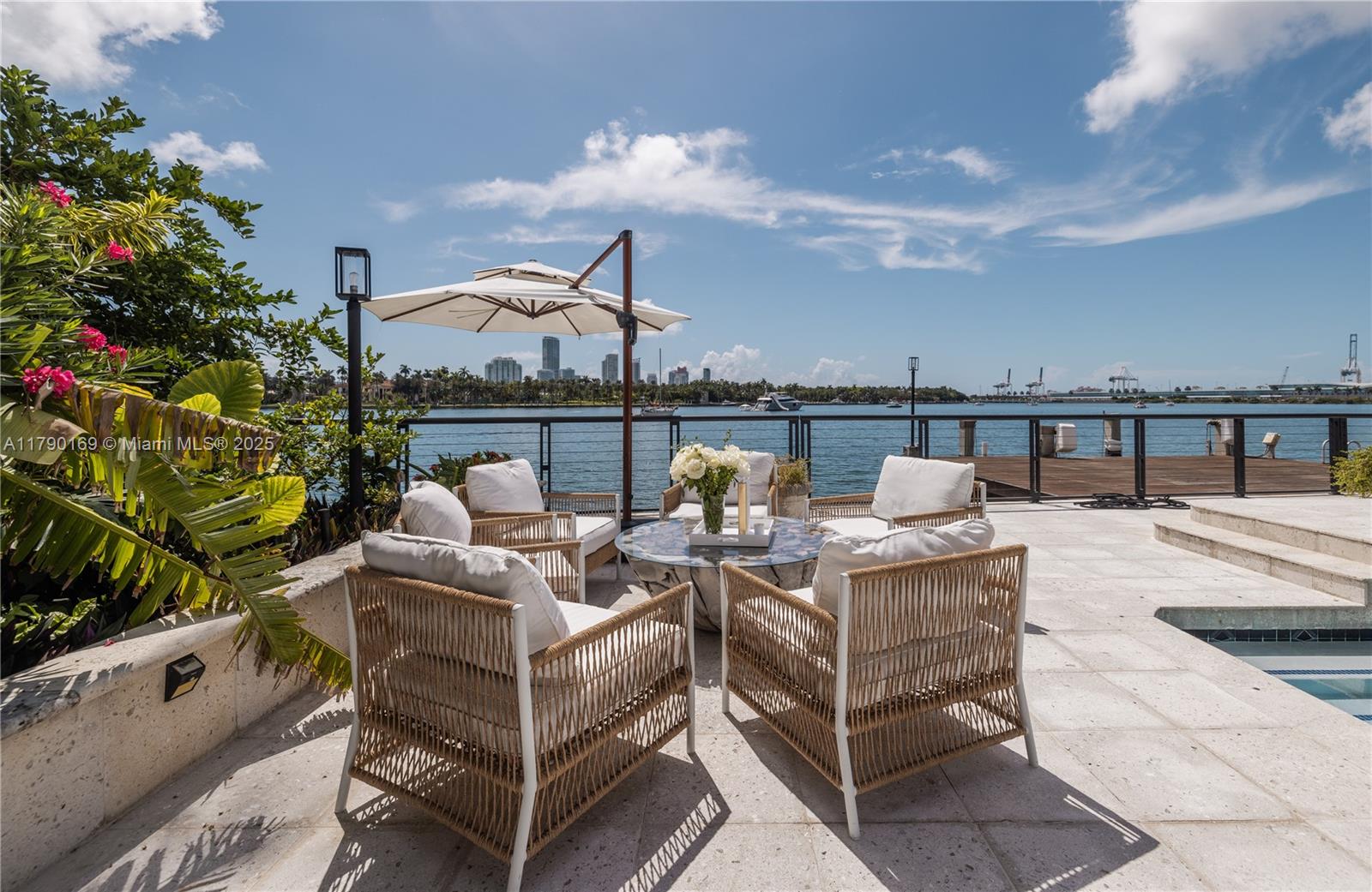 HIBISCUS ISLAND - Residential Lease