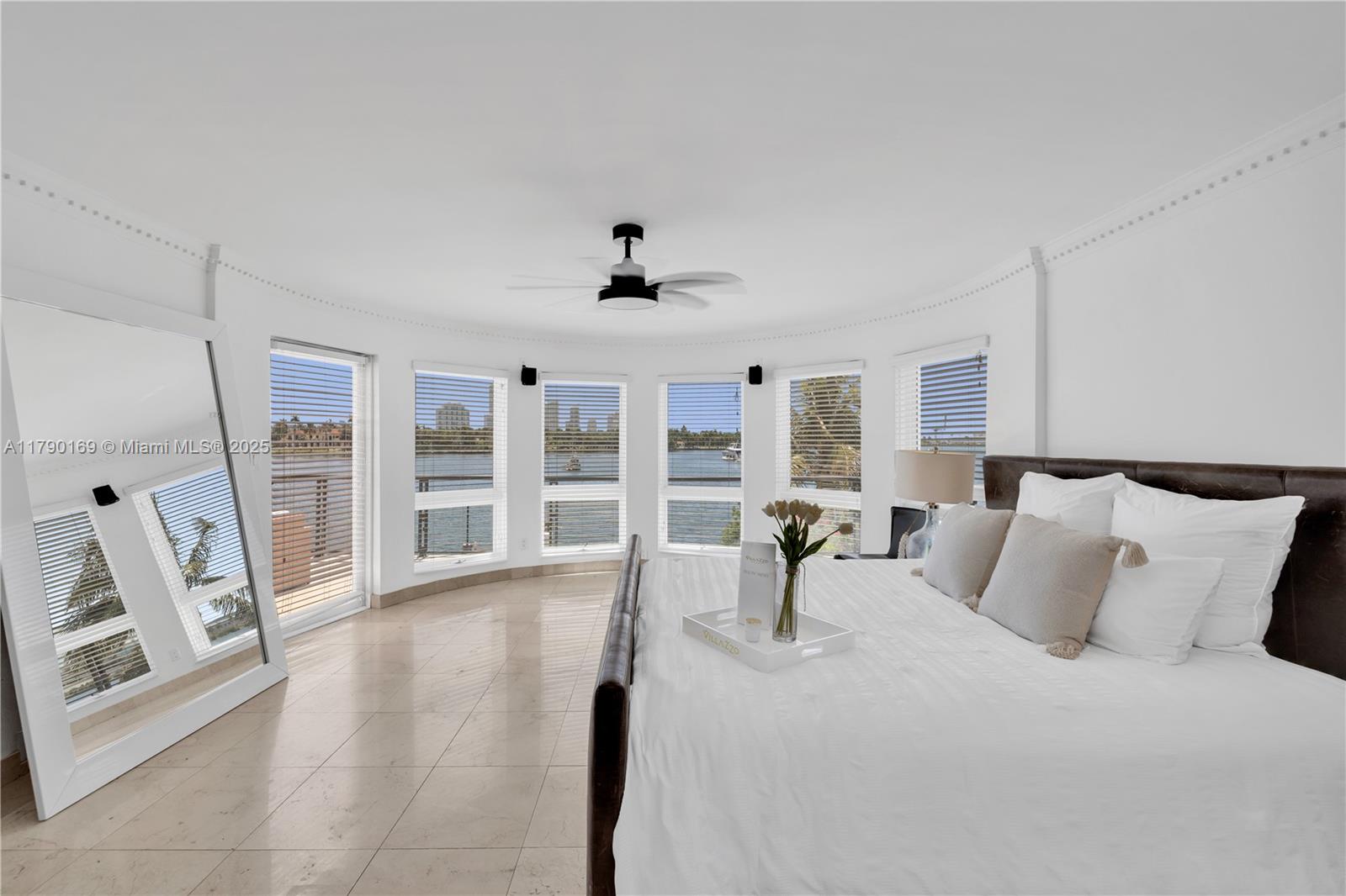 HIBISCUS ISLAND - Residential Lease