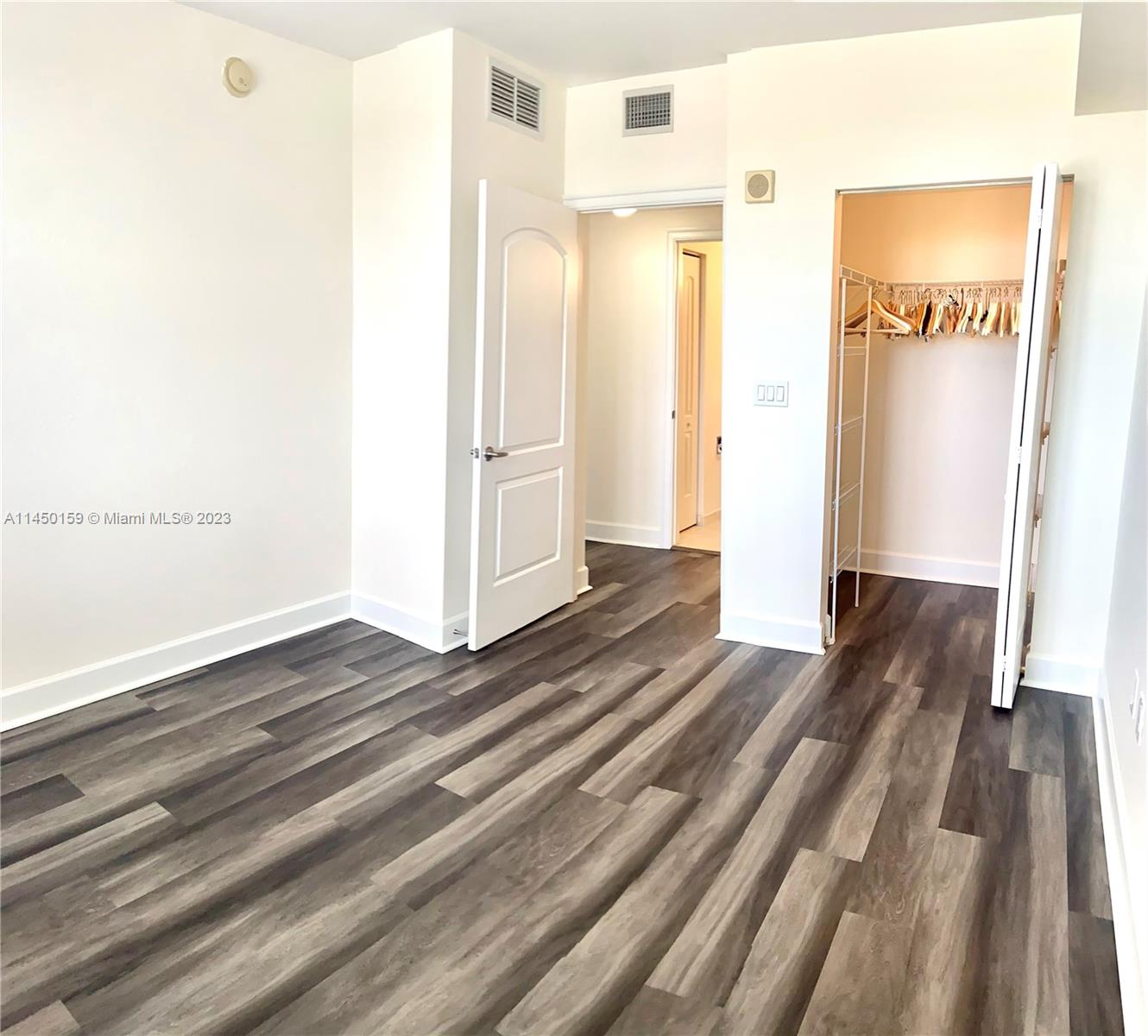 RADIUS CONDO - Residential Lease