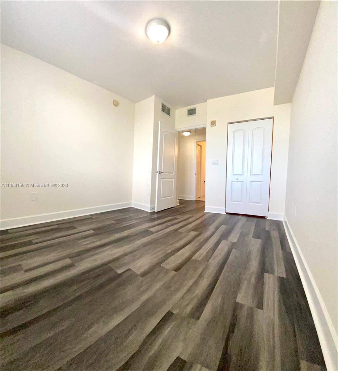 RADIUS CONDO - Residential Lease