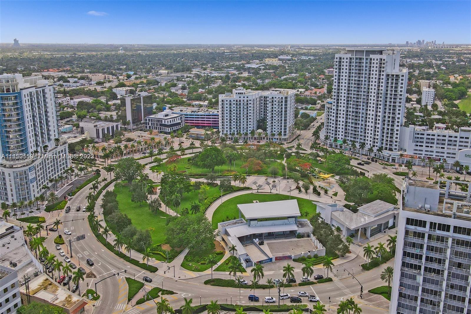 RADIUS CONDO - Residential Lease