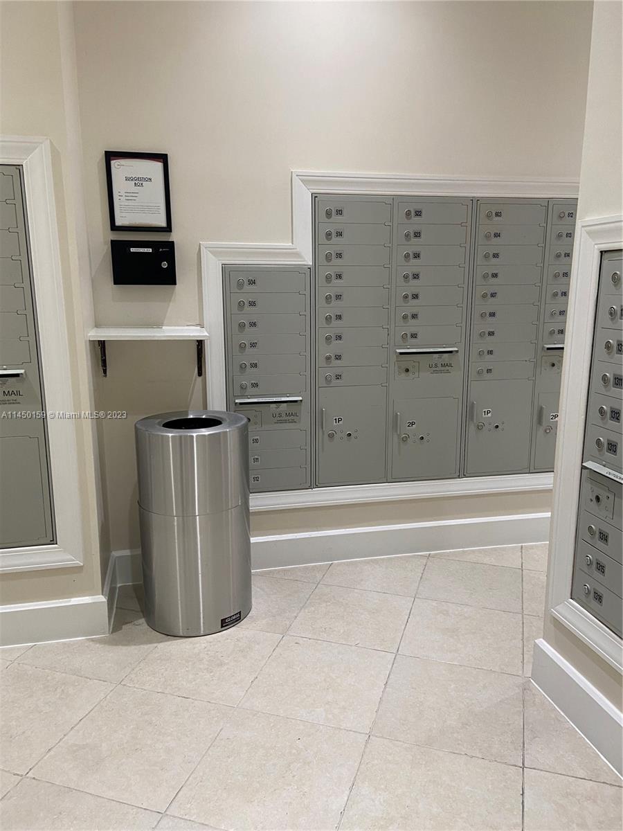 RADIUS CONDO - Residential Lease