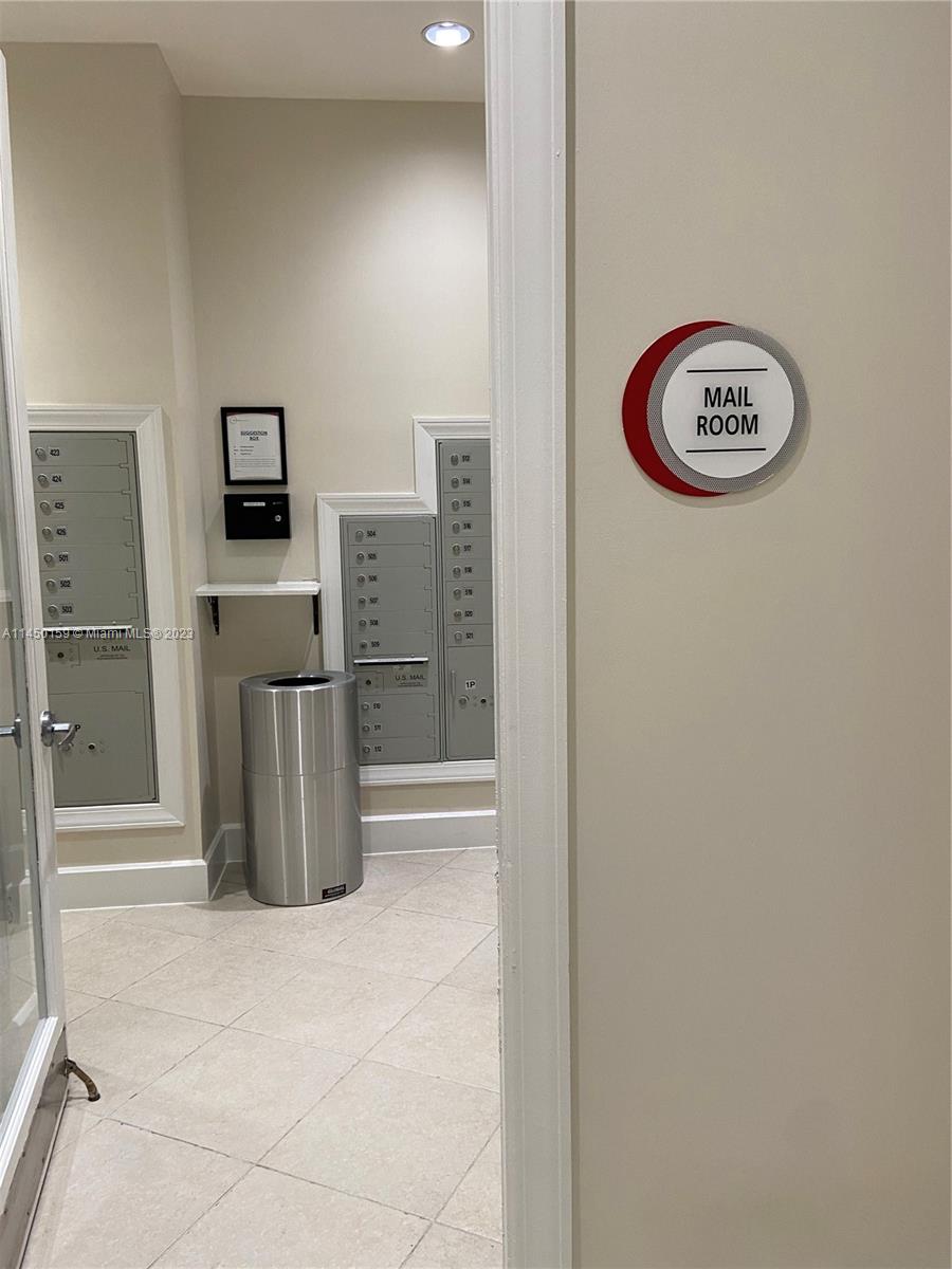 RADIUS CONDO - Residential Lease