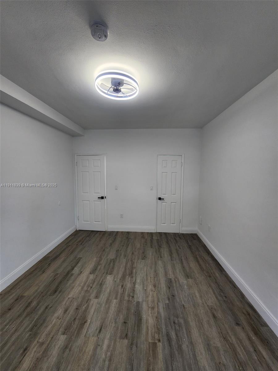 ISLE OF NORMANDY MIAMI VI - Residential Lease