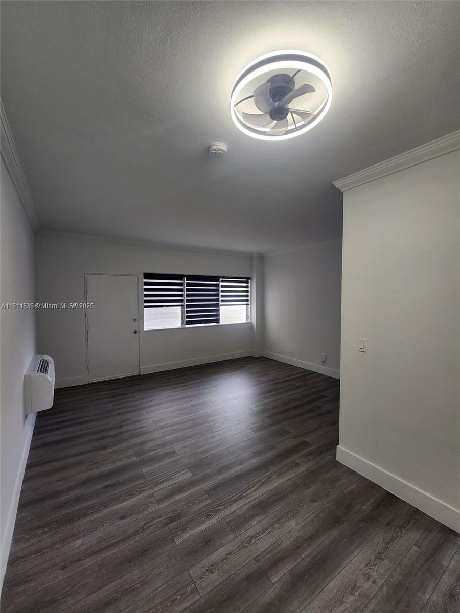 ISLE OF NORMANDY MIAMI VI - Residential Lease