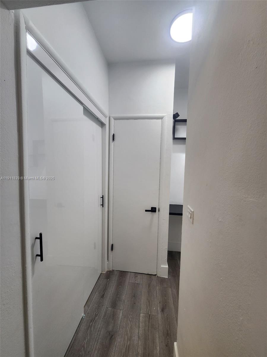 ISLE OF NORMANDY MIAMI VI - Residential Lease