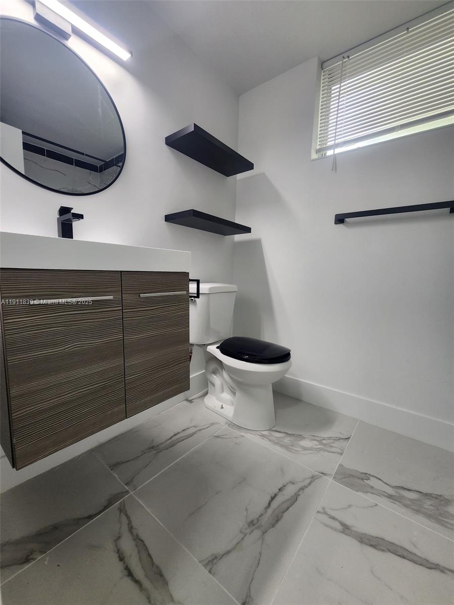 ISLE OF NORMANDY MIAMI VI - Residential Lease