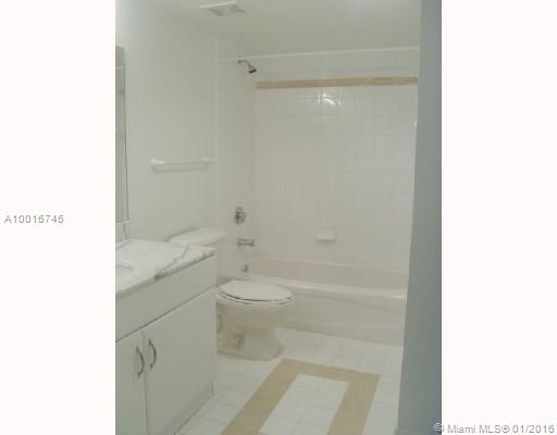 THE CLUB AT BRICKELL BAY - Residential Lease