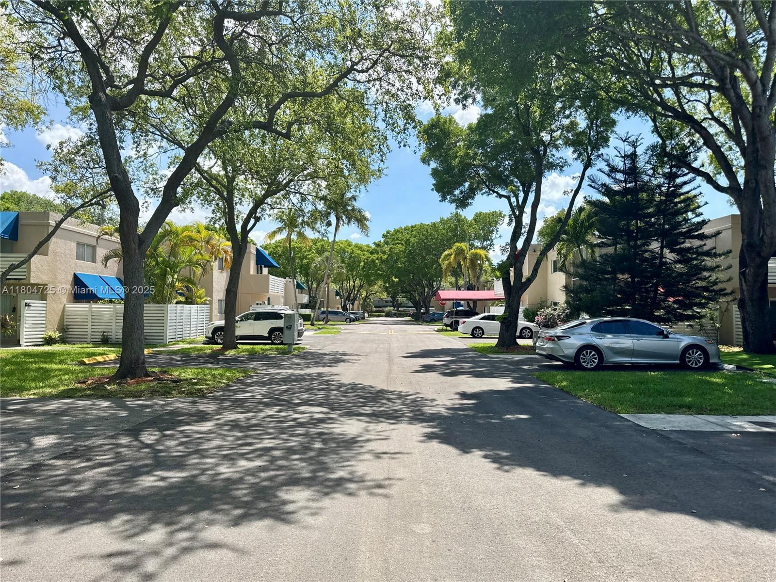 KENDALL CENTER - Residential