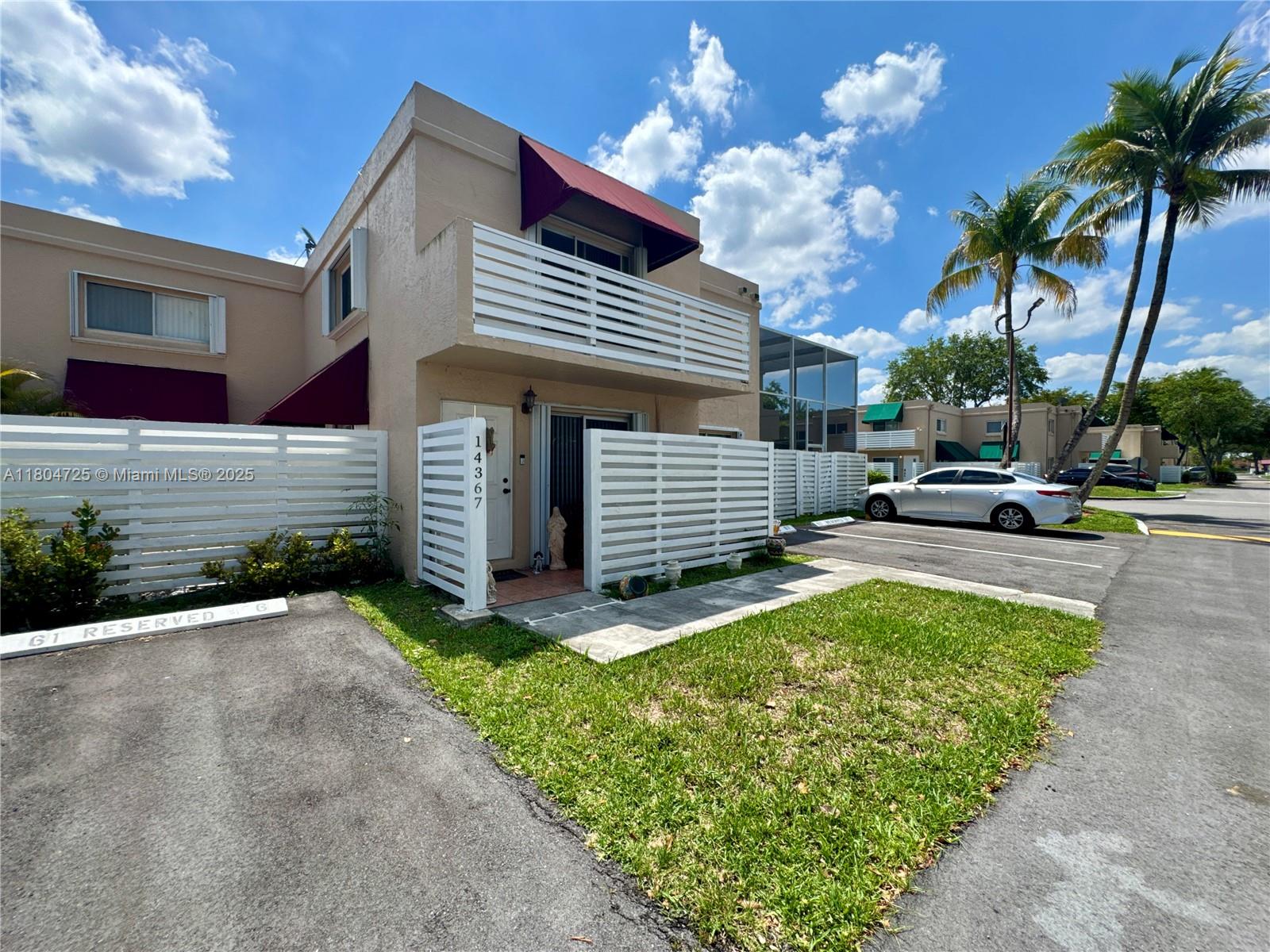 KENDALL CENTER - Residential