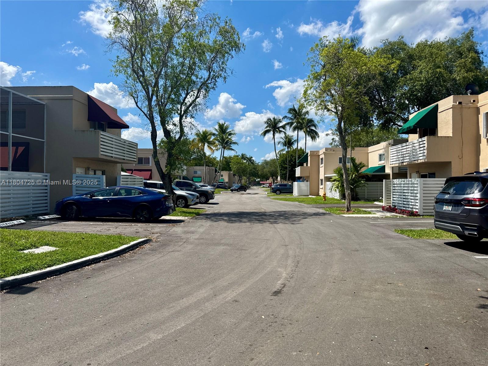 KENDALL CENTER - Residential
