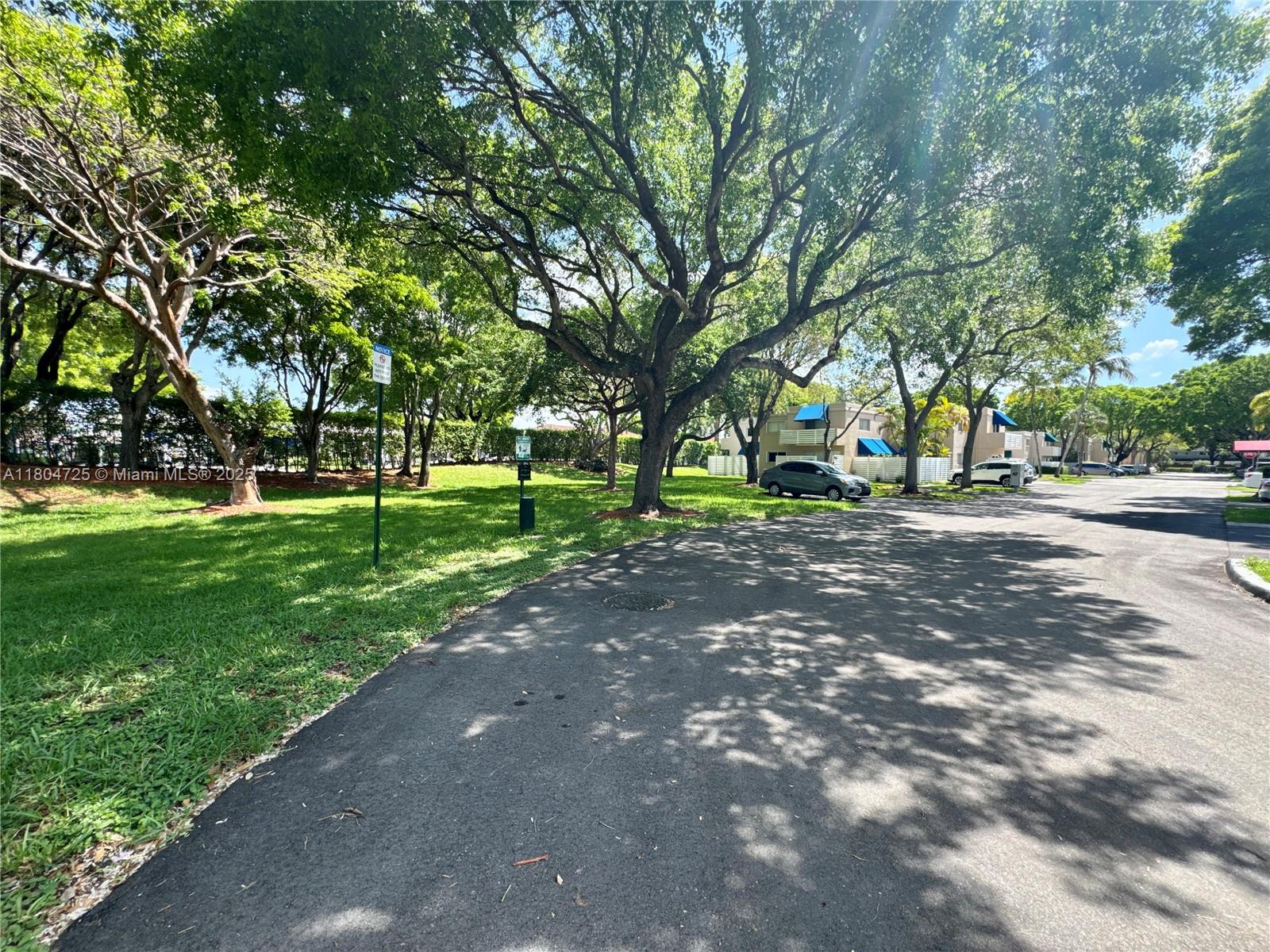 KENDALL CENTER - Residential