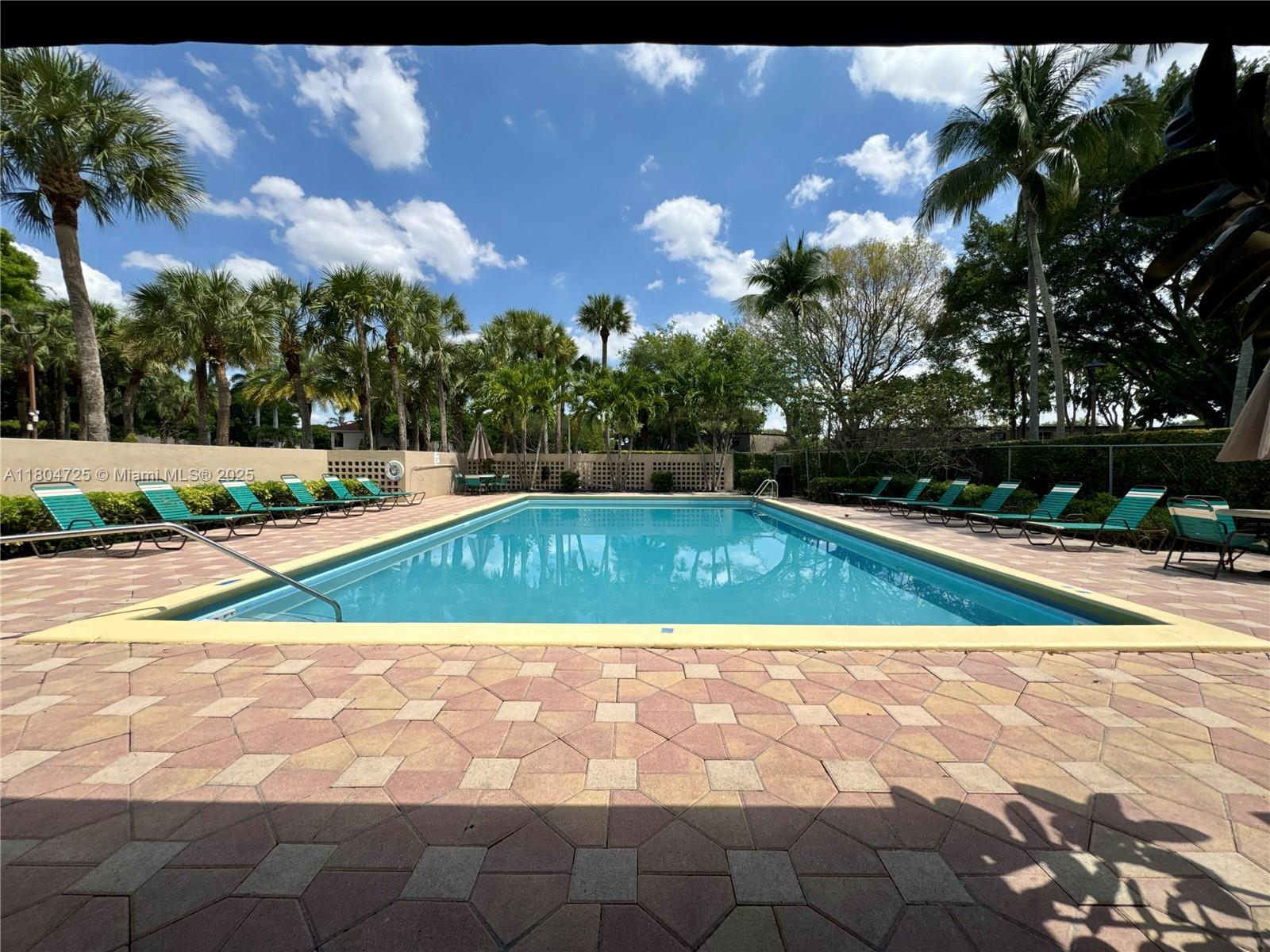 KENDALL CENTER - Residential