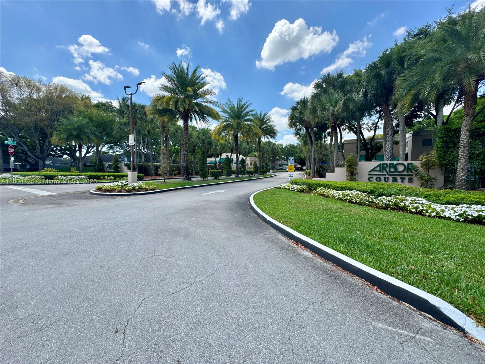KENDALL CENTER - Residential