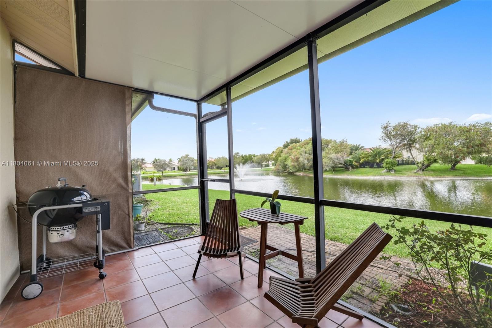 WOODSTREAM - Residential Lease