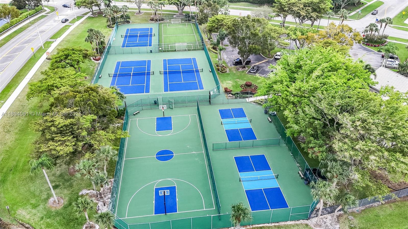 WOODSTREAM - Residential Lease