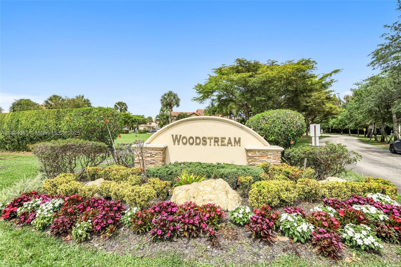 WOODSTREAM - Residential Lease