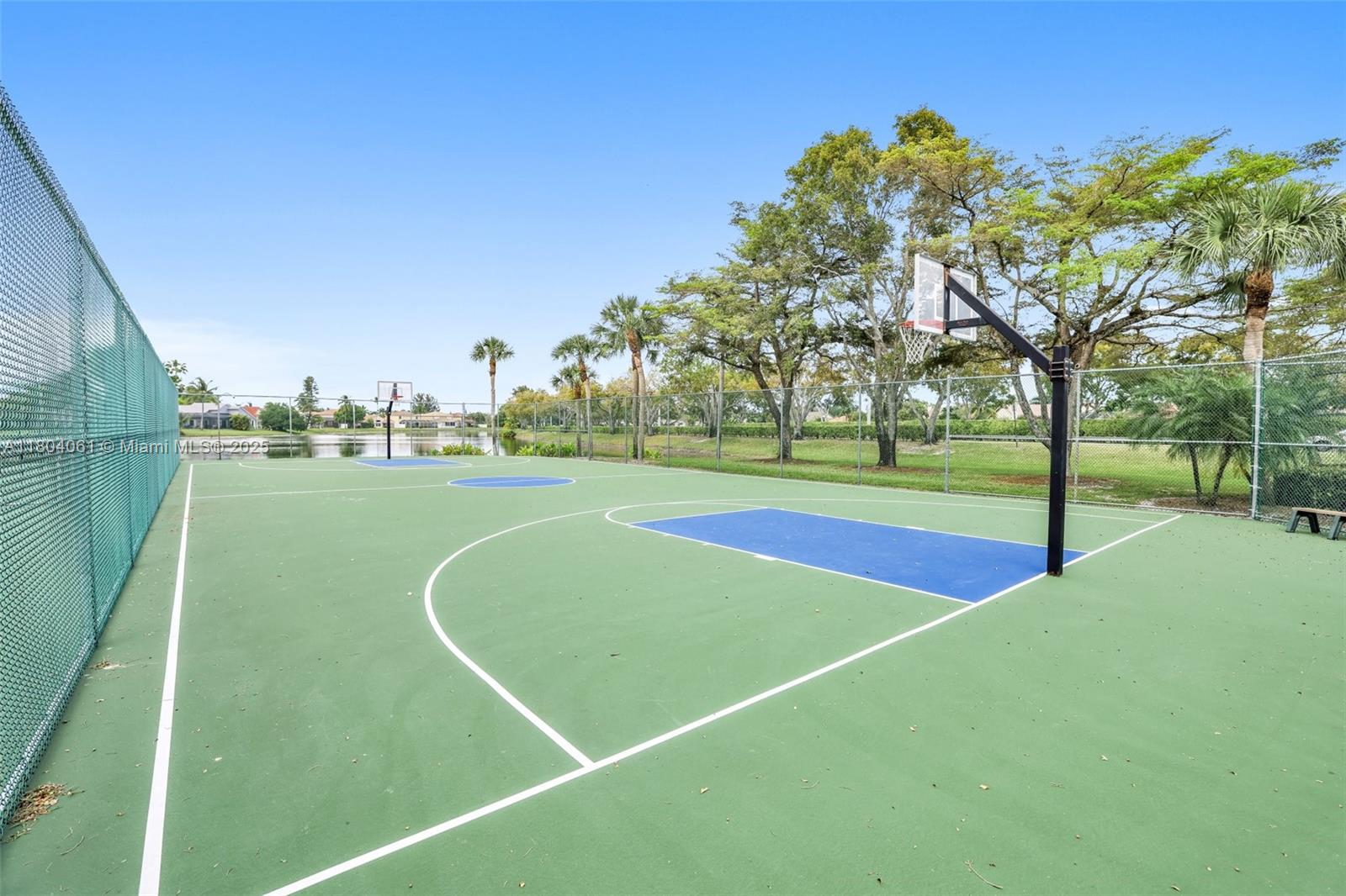 WOODSTREAM - Residential Lease