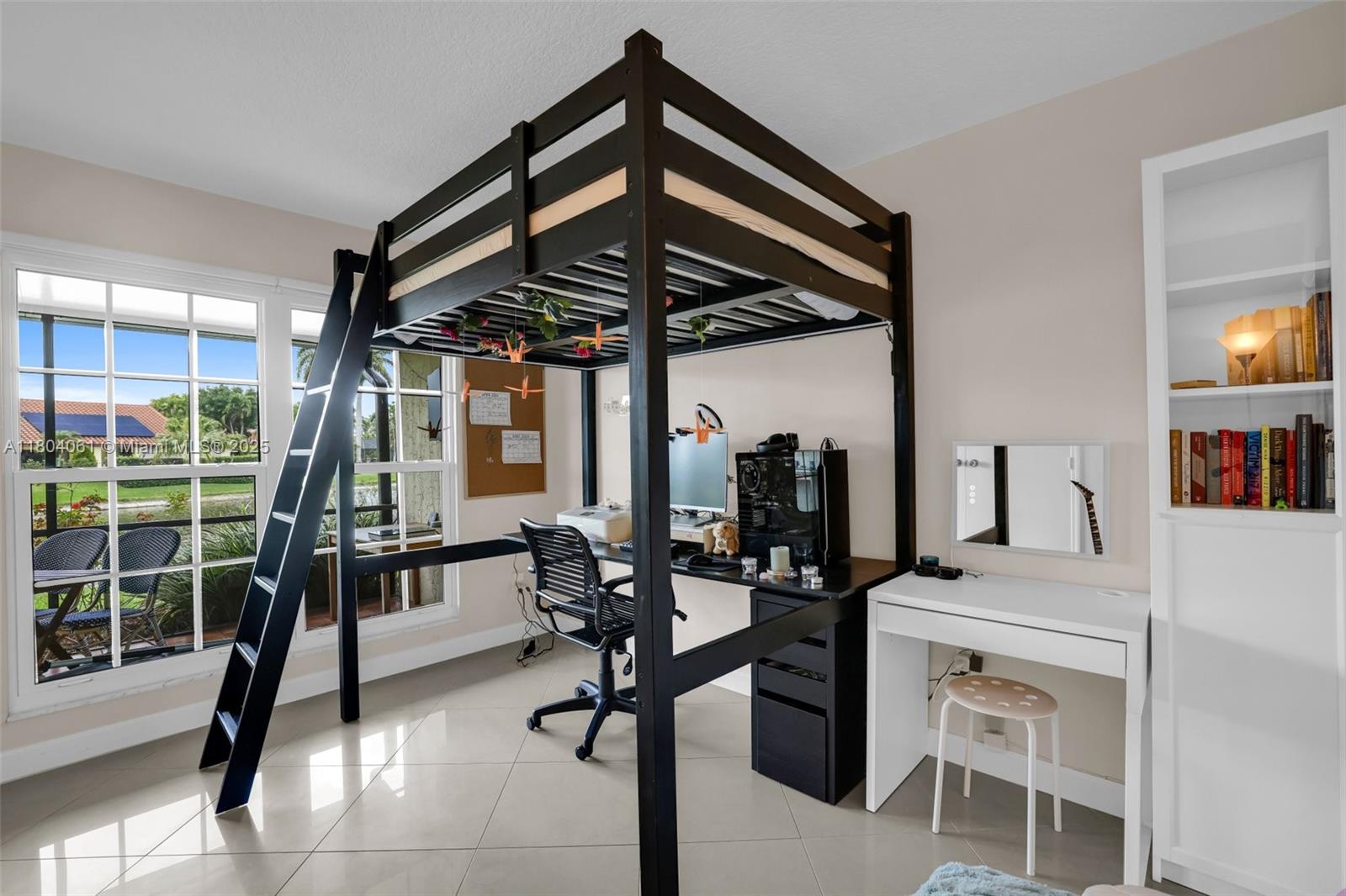 WOODSTREAM - Residential Lease