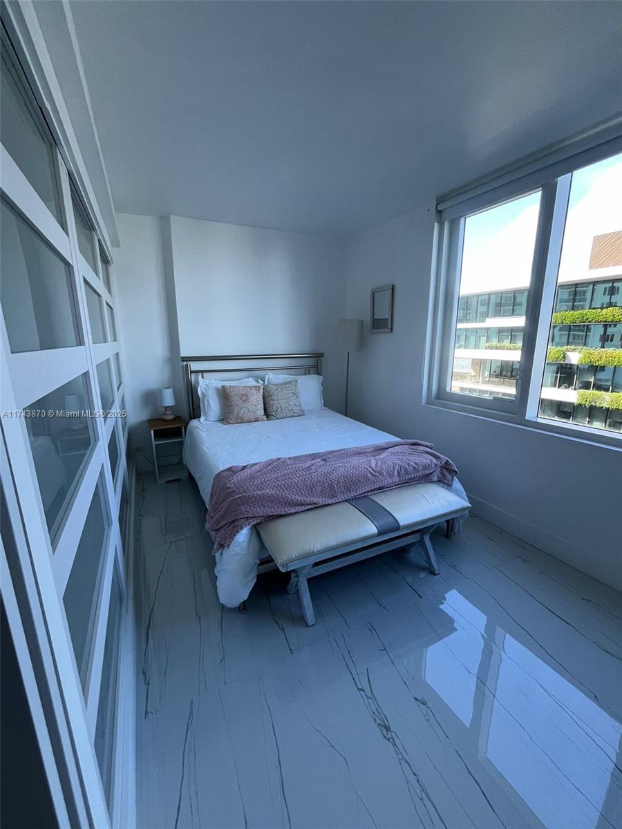 RONEY PALACE CONDO - Residential