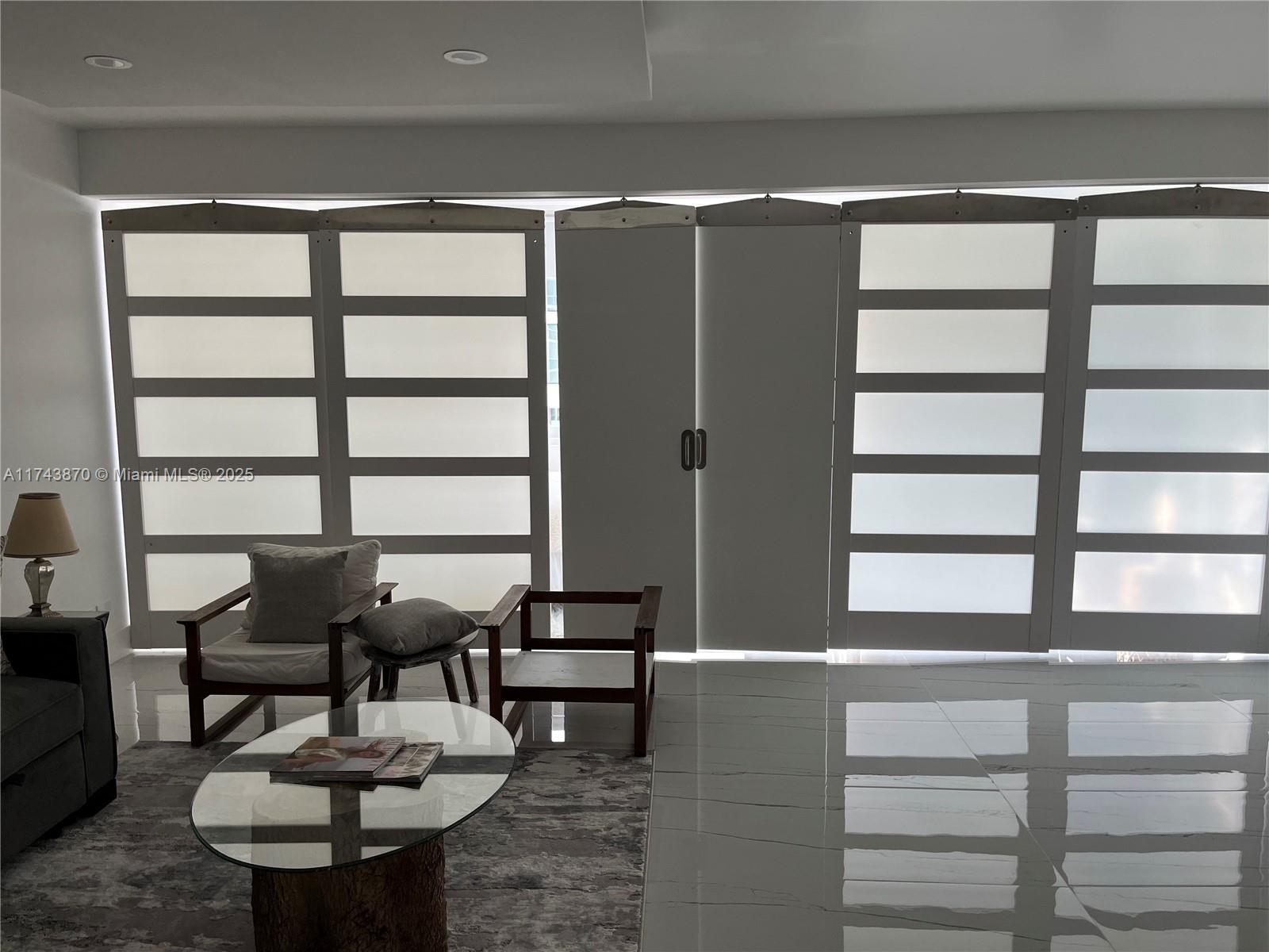 RONEY PALACE CONDO - Residential
