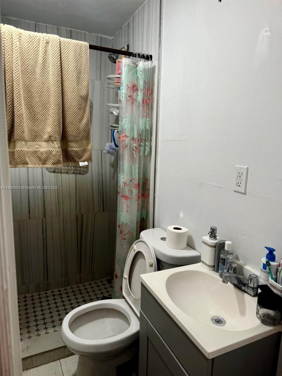 CAROL CITY GDNS 1ST ADDN - Residential