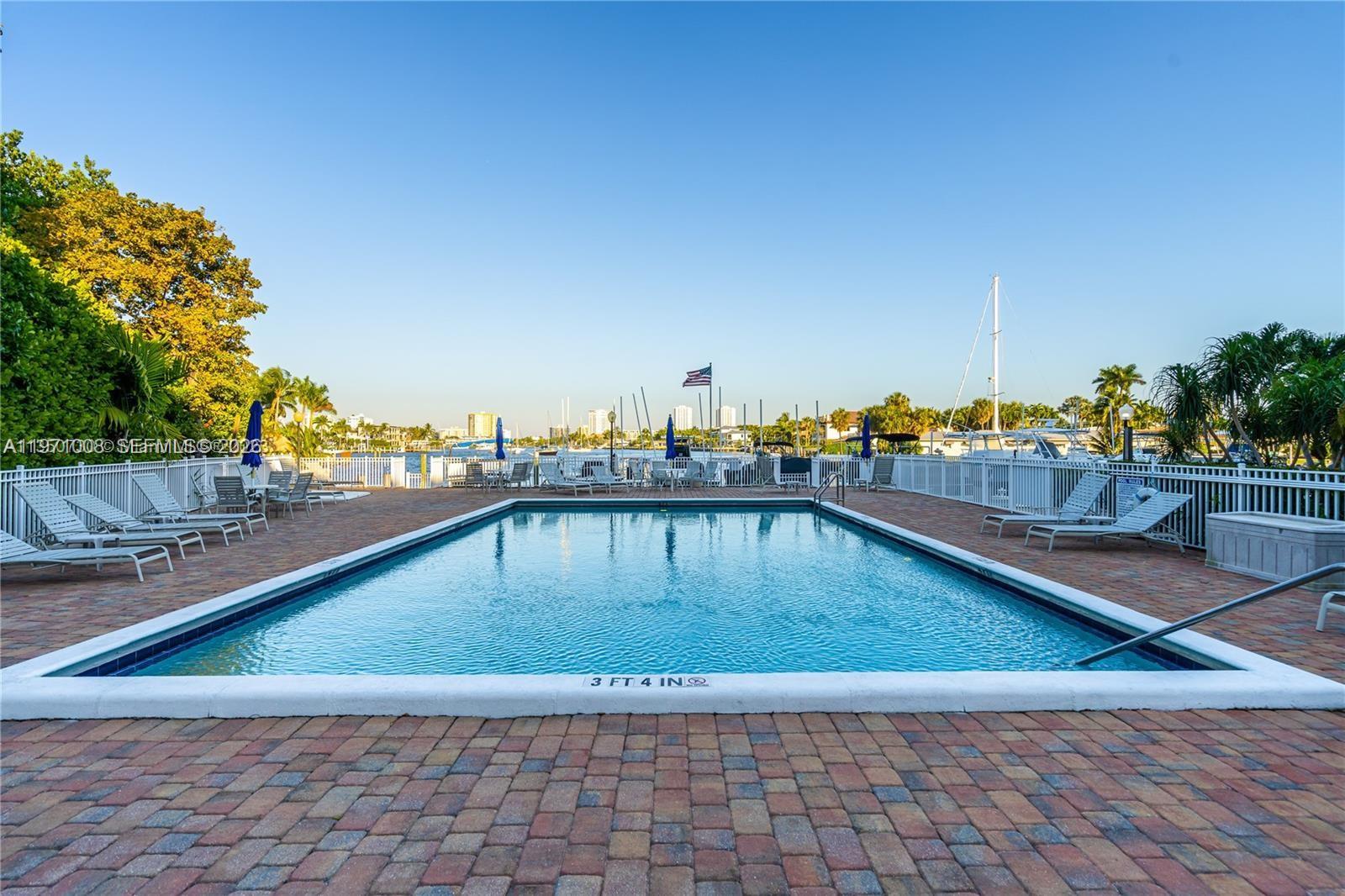 BAY YACHT CLUB CONDO - Residential