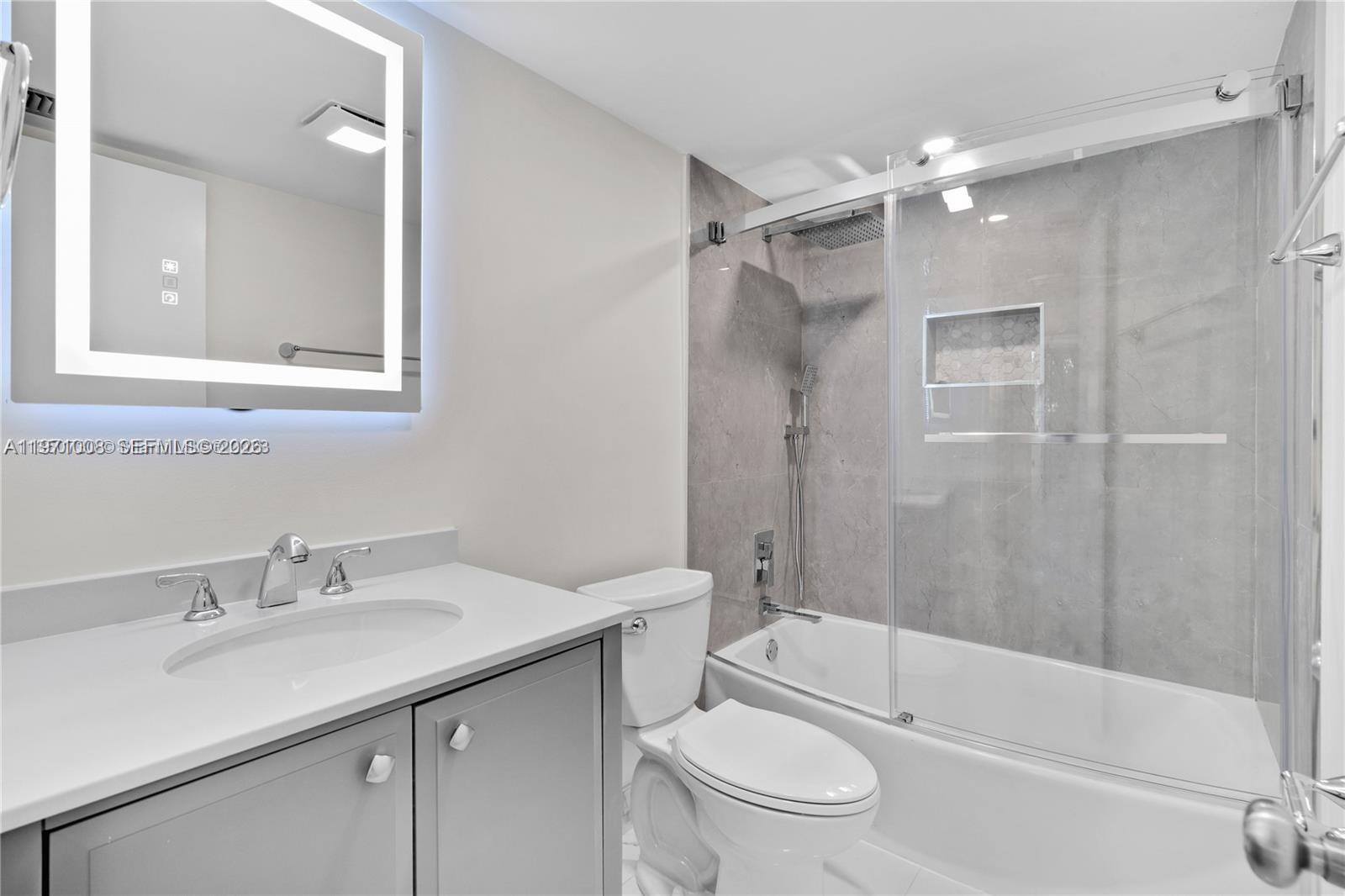 BAY YACHT CLUB CONDO - Residential