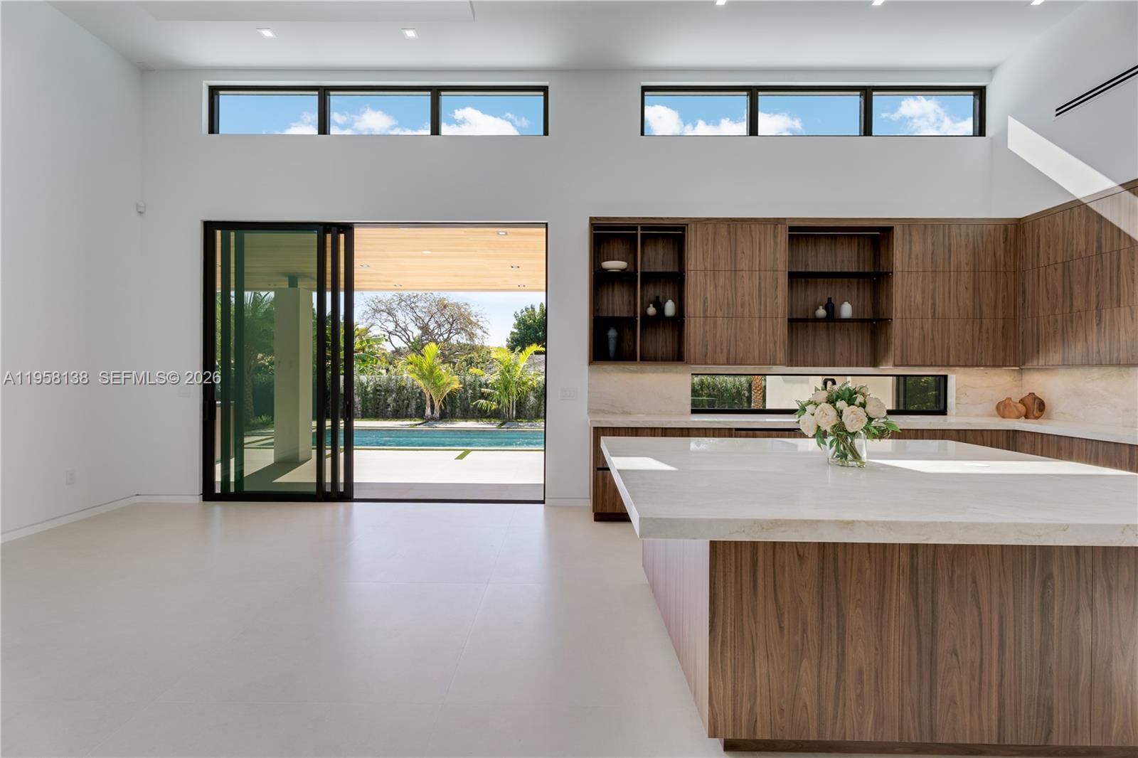 PINE SHORE SEC 1 - Residential