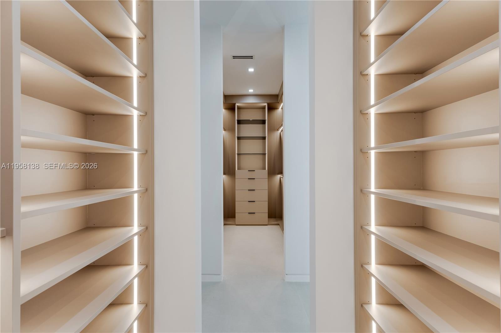 PINE SHORE SEC 1 - Residential