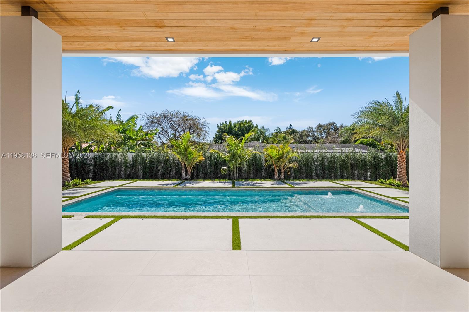 PINE SHORE SEC 1 - Residential