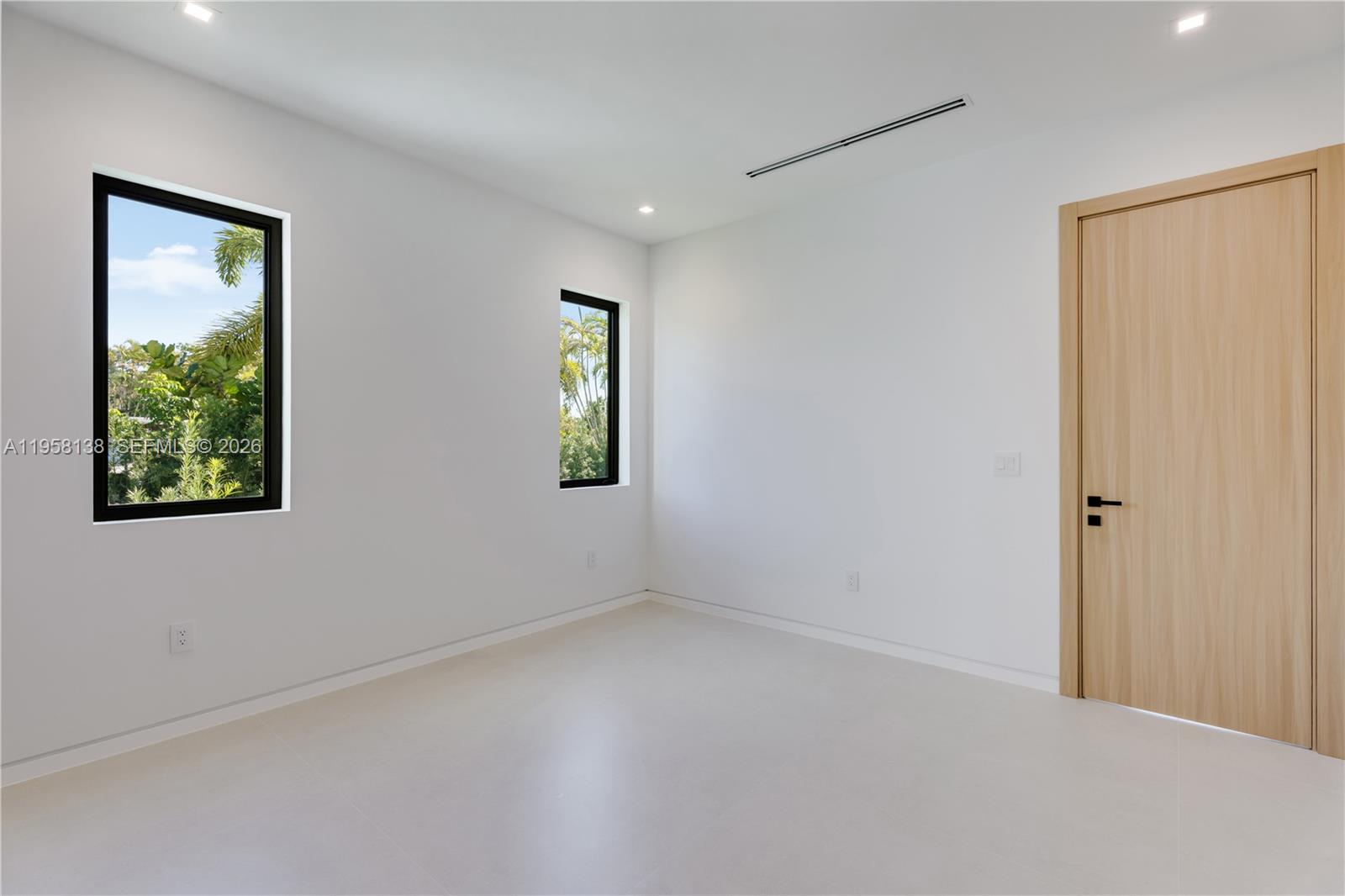 PINE SHORE SEC 1 - Residential