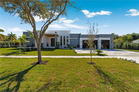 11000 SW 120th St Miami FL 33176