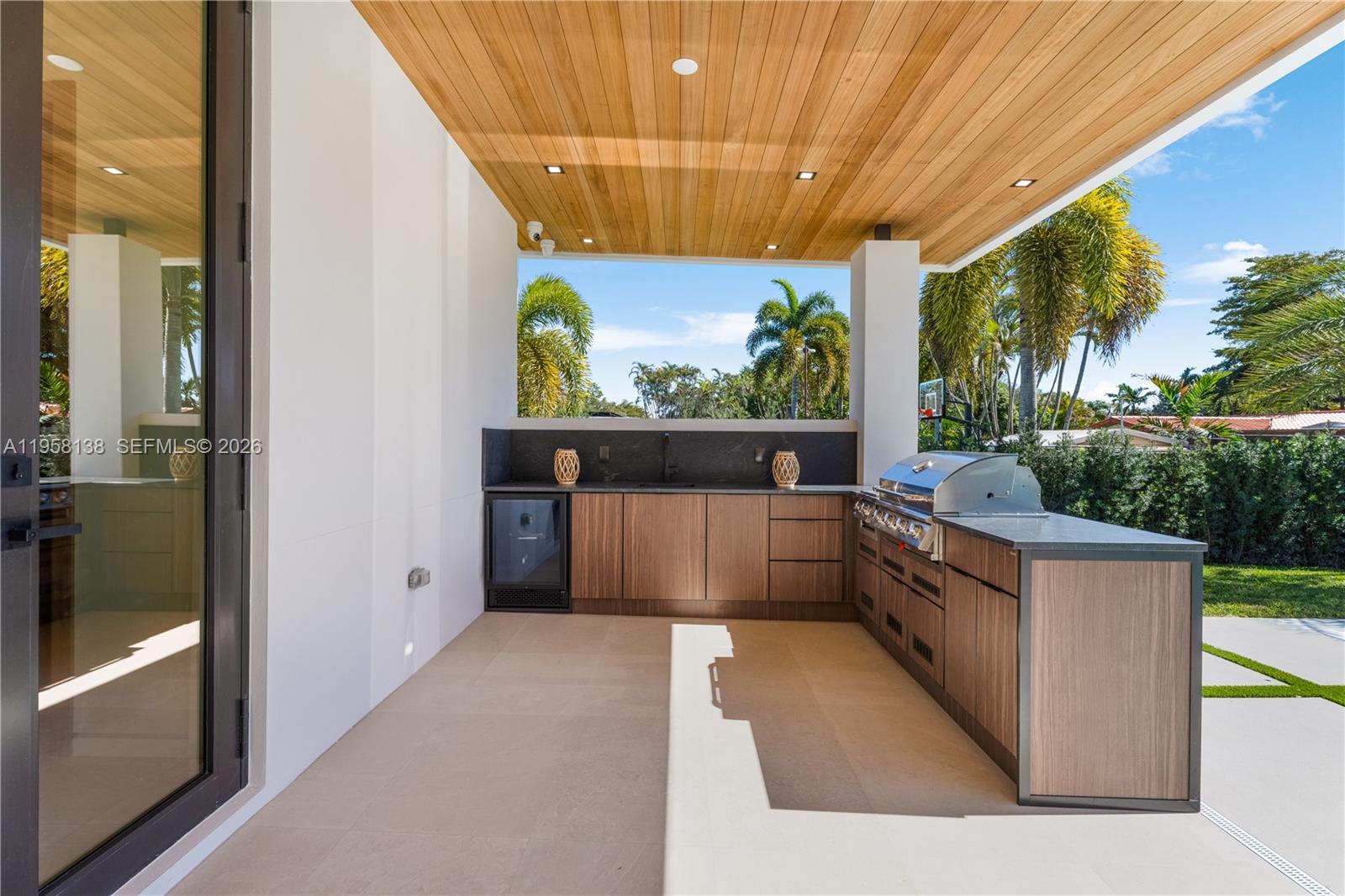 PINE SHORE SEC 1 - Residential