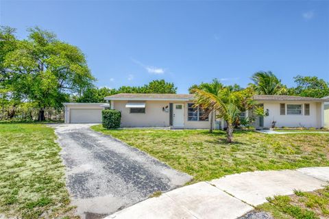 27 S Robalo Ct North Palm Beach FL 33408
