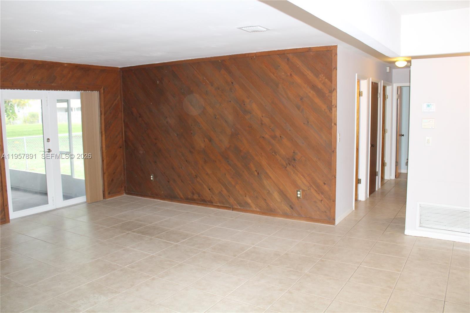 WINSTON PARK UNIT TWO - Residential