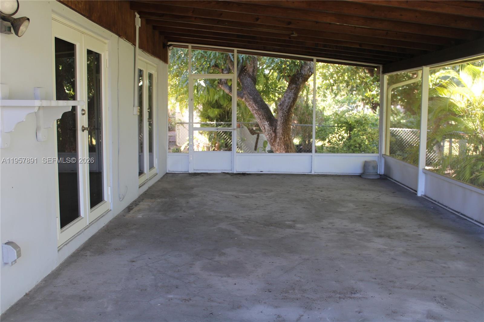 WINSTON PARK UNIT TWO - Residential