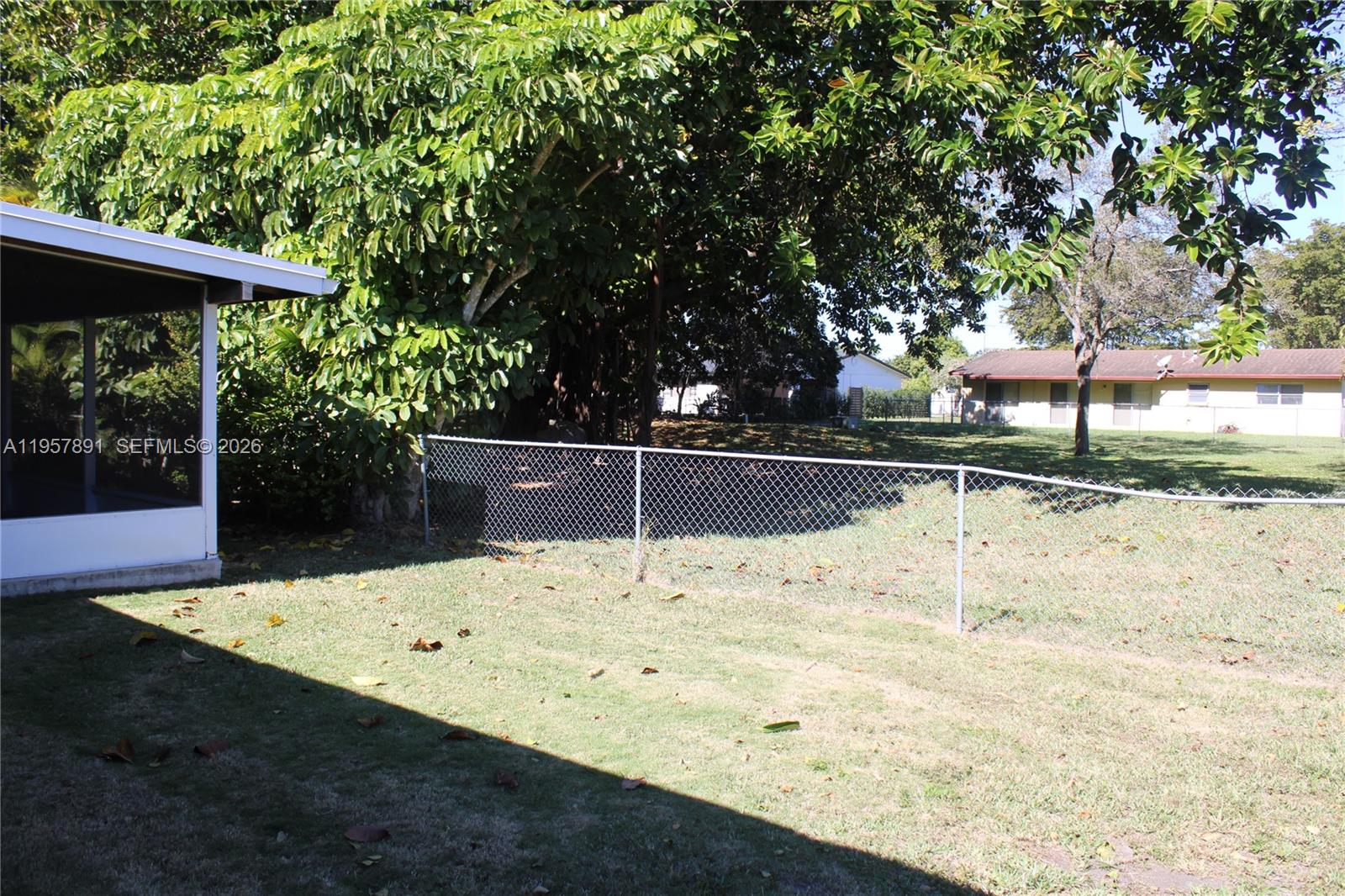 WINSTON PARK UNIT TWO - Residential