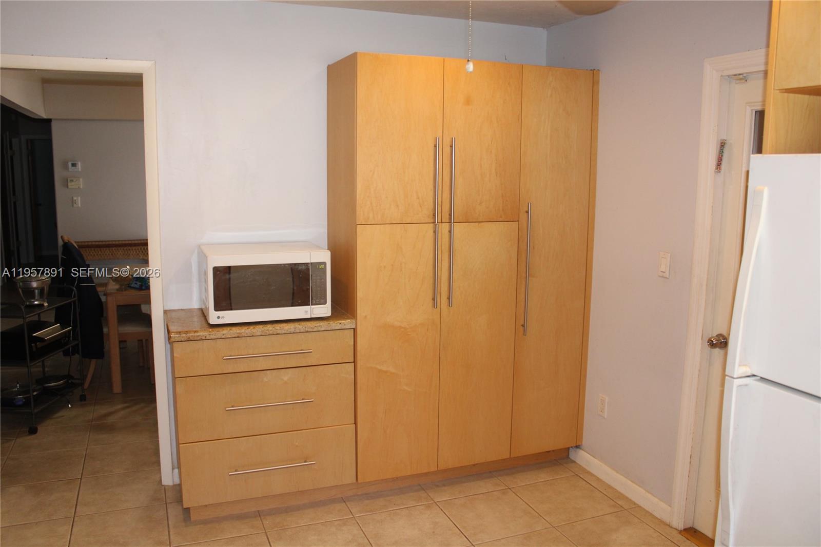 WINSTON PARK UNIT TWO - Residential