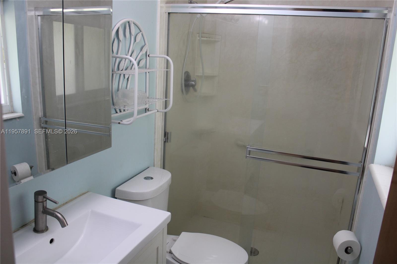 WINSTON PARK UNIT TWO - Residential