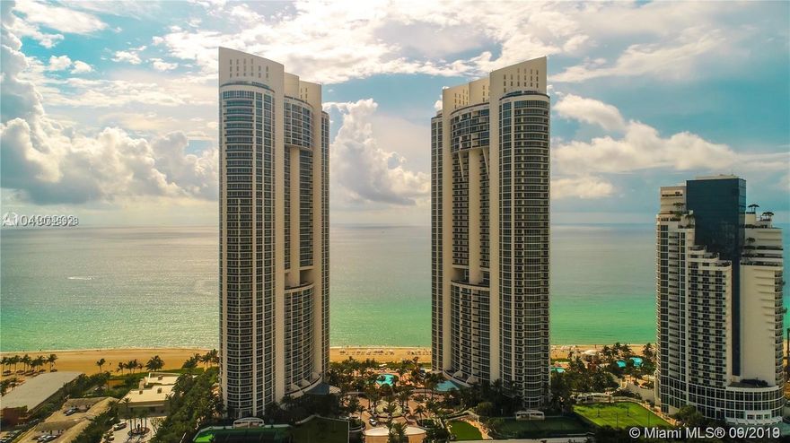 Great unit at Trump Royale