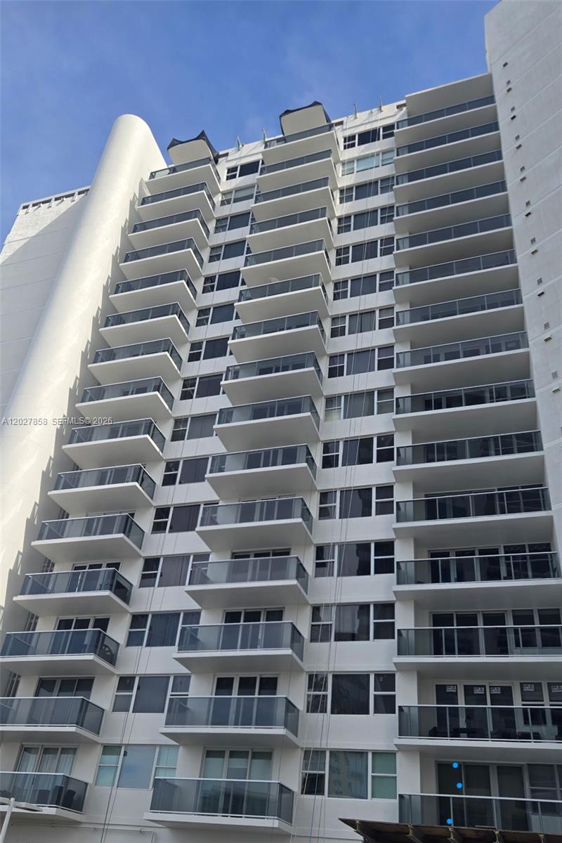 Photo of 3180 S Ocean Dr #605, Hallandale Beach, FL 33009 (MLS # A12027858)