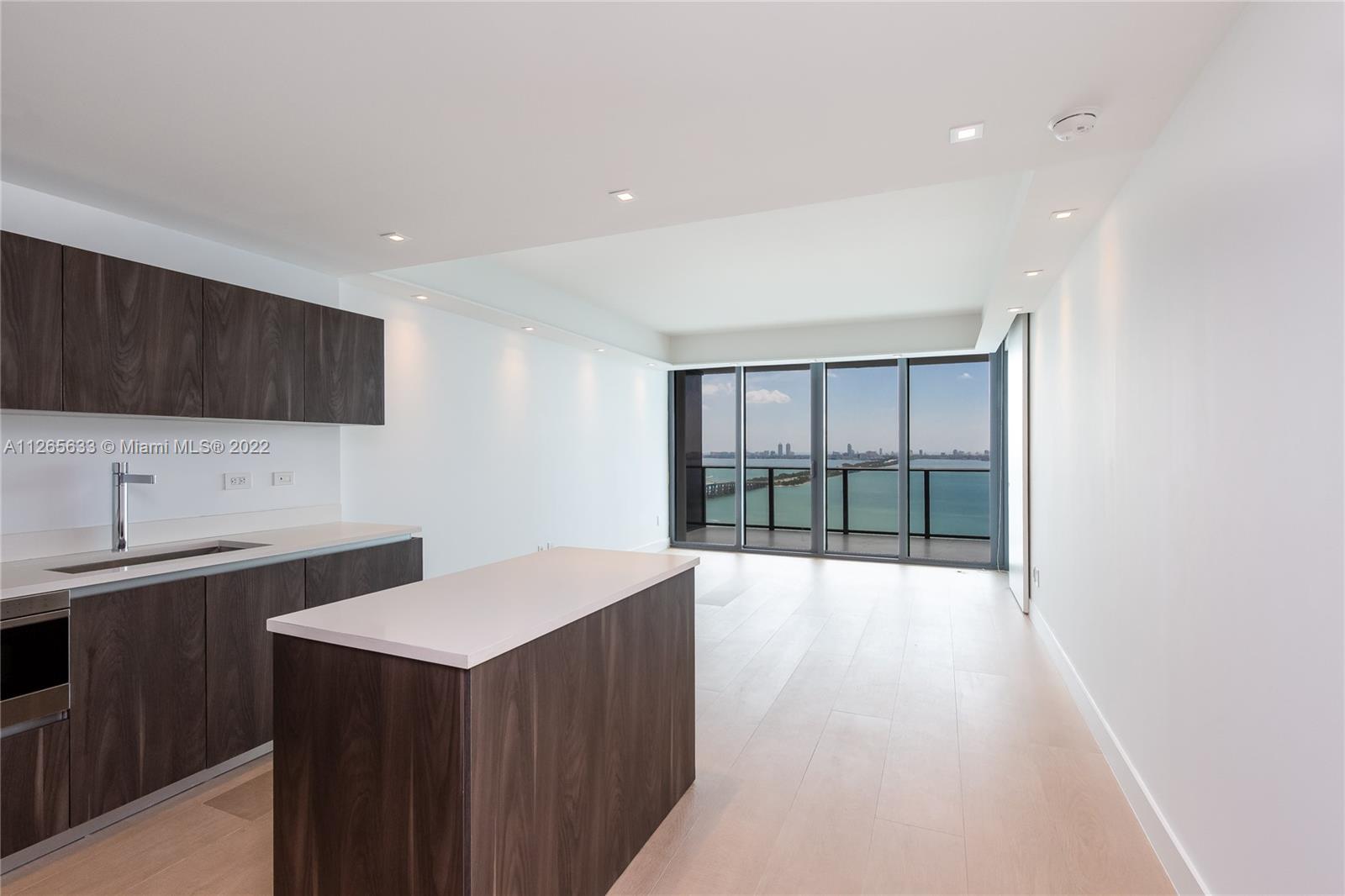 ONE PARAISO CONDO - Residential Lease