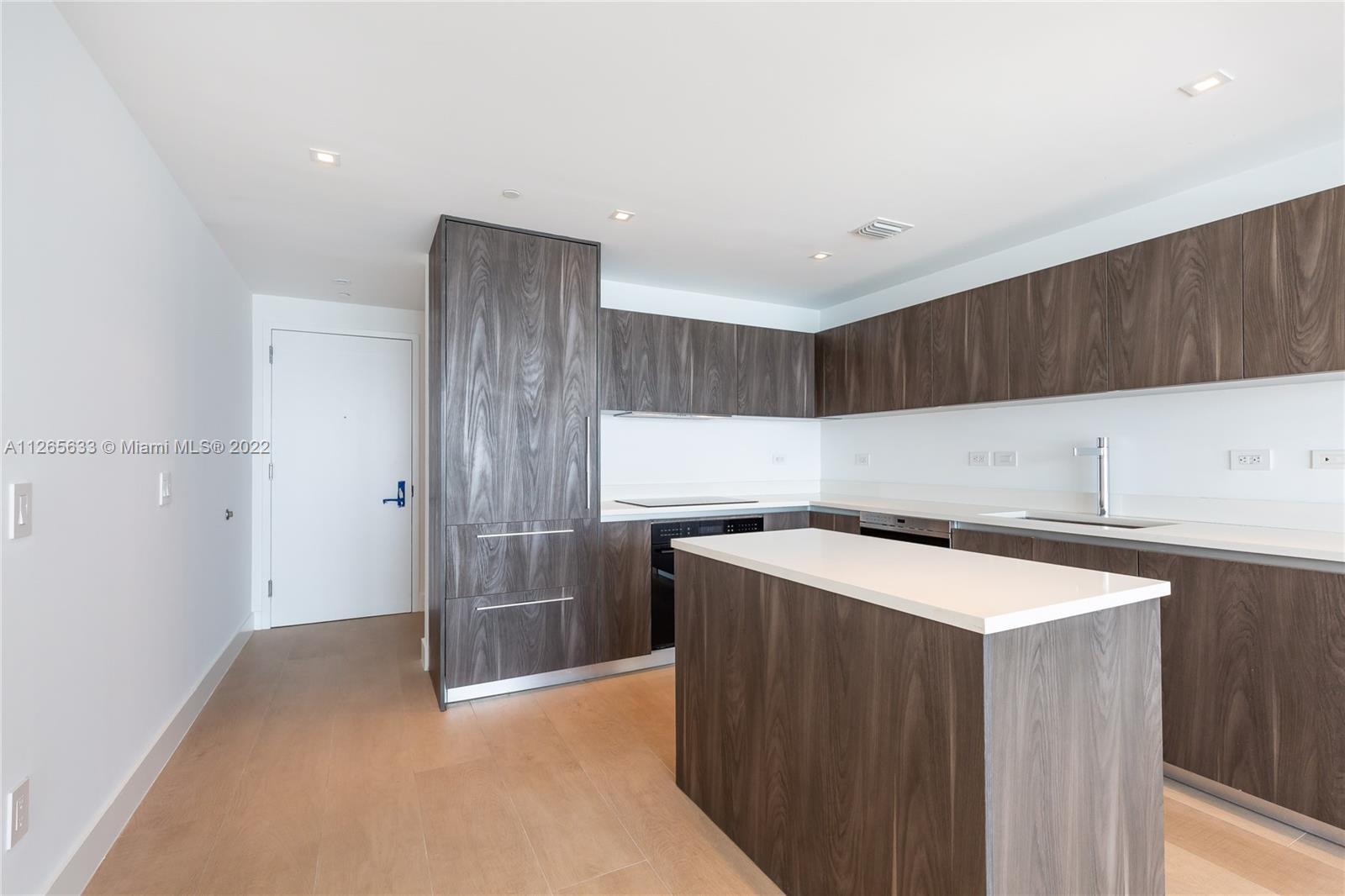 ONE PARAISO CONDO - Residential Lease