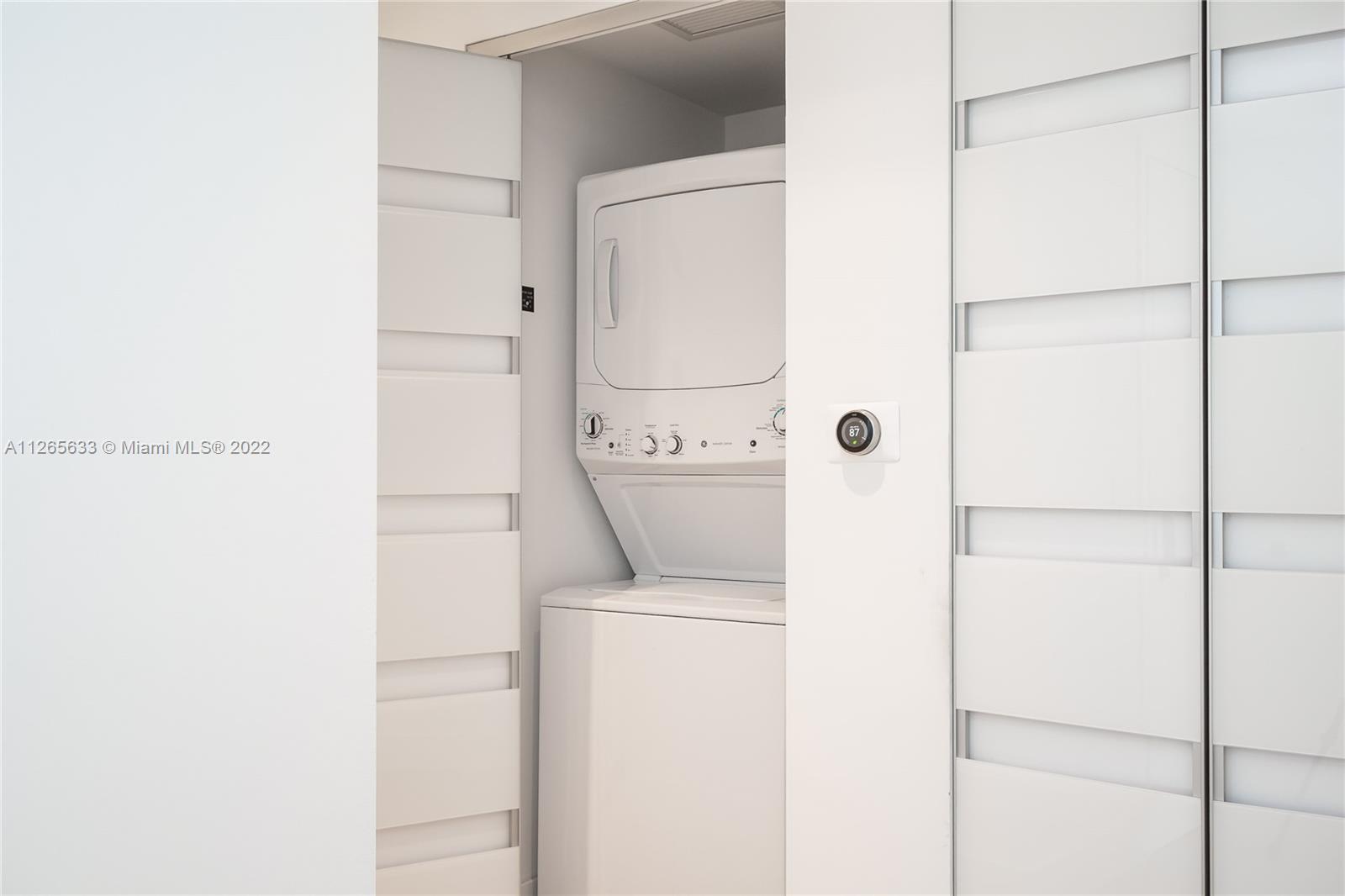 ONE PARAISO CONDO - Residential Lease