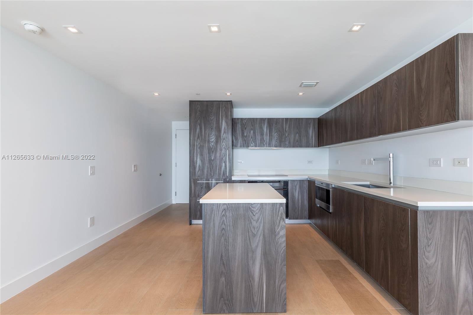 ONE PARAISO CONDO - Residential Lease