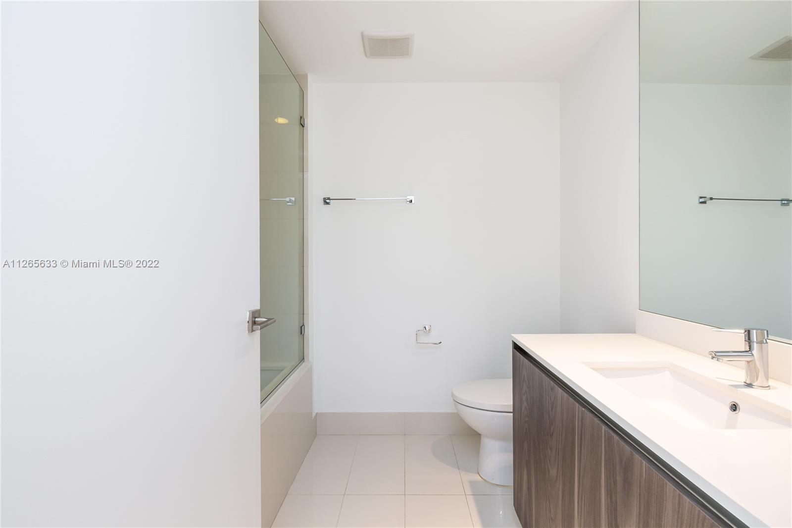 ONE PARAISO CONDO - Residential Lease